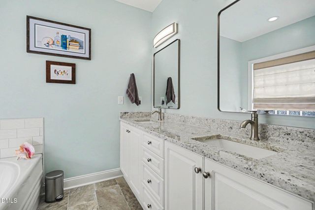 812 Canyoncreek Lane, Fuquay Varina, NC 27526