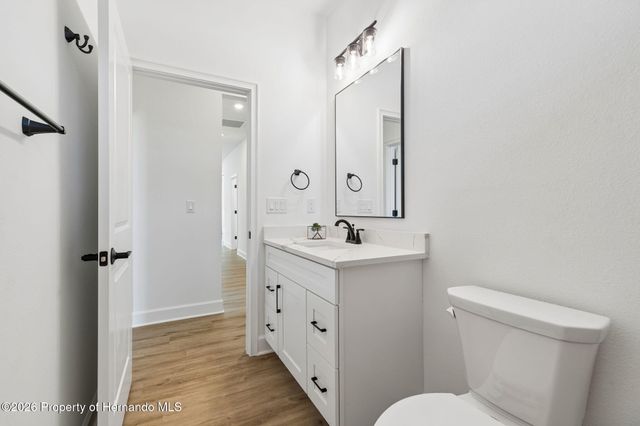 11248 Flock Avenue, Weeki Wachee, FL 34613