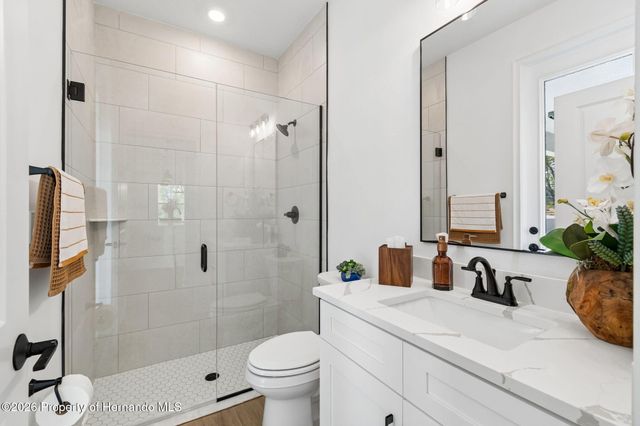 11248 Flock Avenue, Weeki Wachee, FL 34613