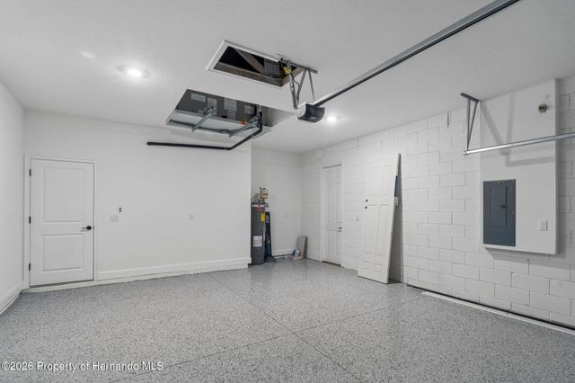 11248 Flock Avenue, Weeki Wachee, FL 34613