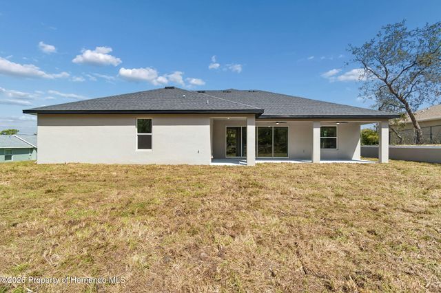 11248 Flock Avenue, Weeki Wachee, FL 34613