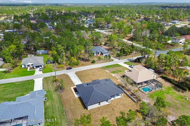 11248 Flock Avenue, Weeki Wachee, FL 34613