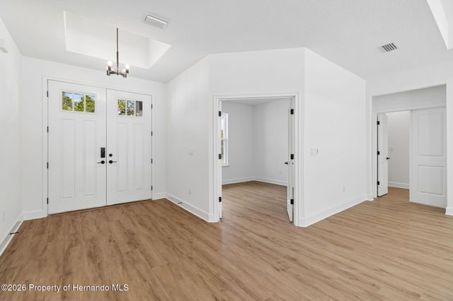 11248 Flock Avenue, Weeki Wachee, FL 34613