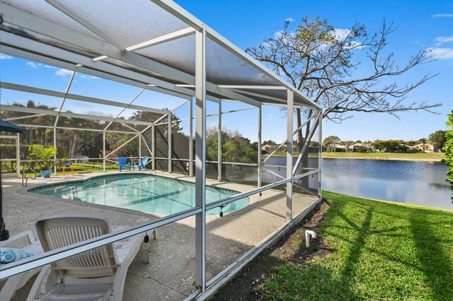 865 SE Westminster Place, Stuart, FL 34997