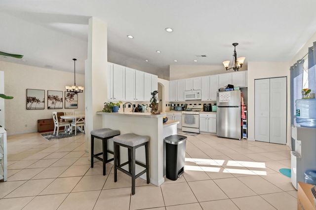 865 SE Westminster Place, Stuart, FL 34997