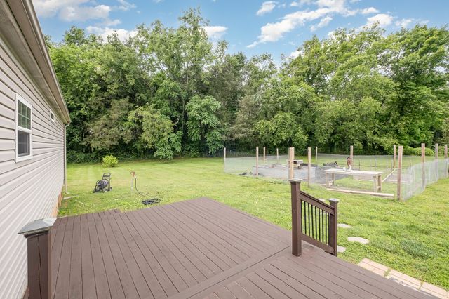 1150 Kingwood Ln, Rockvale, TN 37153