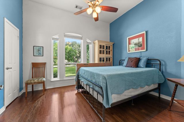 2700 Pearce RD, Austin, TX 78730