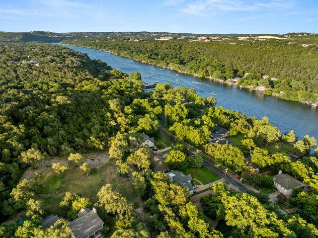2700 Pearce RD, Austin, TX 78730