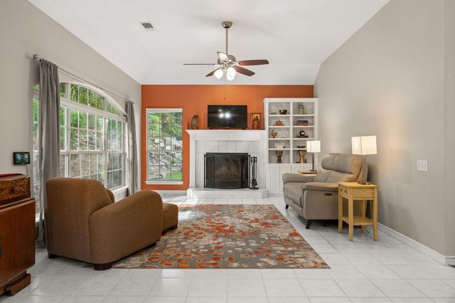 2700 Pearce RD, Austin, TX 78730