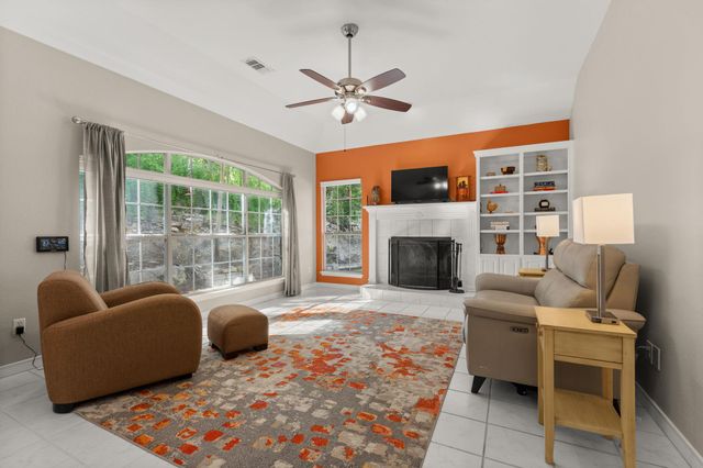 2700 Pearce RD, Austin, TX 78730