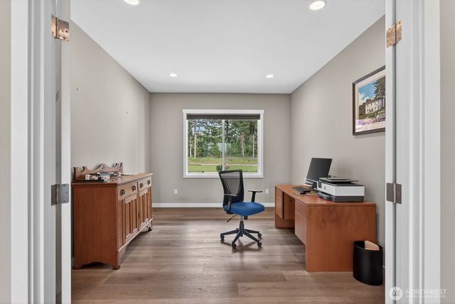 1409 Village Heights Place, Camano Island, WA 98282