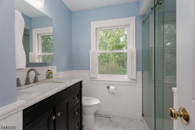 30 Montgomery Ave, Rocky Hill Boro, NJ 08553