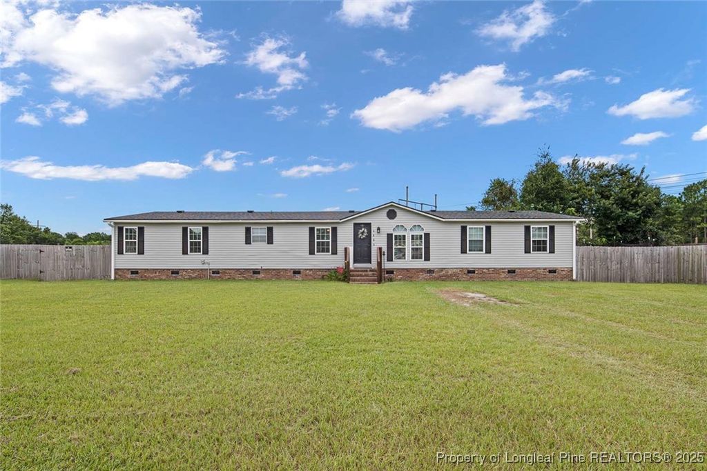 4805 Burgaw Drive, Fayetteville, NC 28306