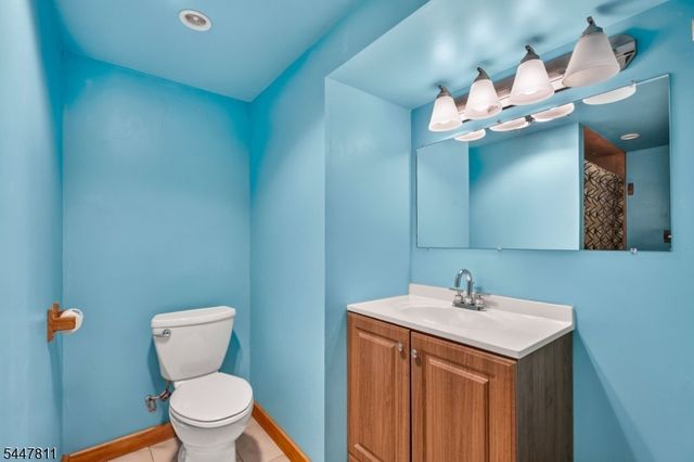 138 Tappan Ave, North Plainfield Boro, NJ 07060