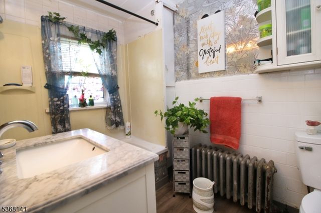 433 Highland Ave, Passaic City, NJ 07055