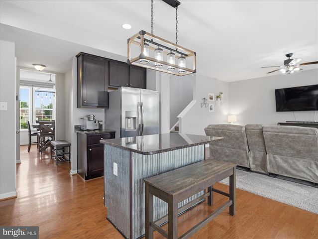 801 BRISTOL DR, Greencastle, PA 17225