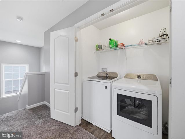 801 BRISTOL DR, Greencastle, PA 17225
