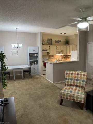 6494 Royal Woods DR # 7, Fort Myers, FL 33908