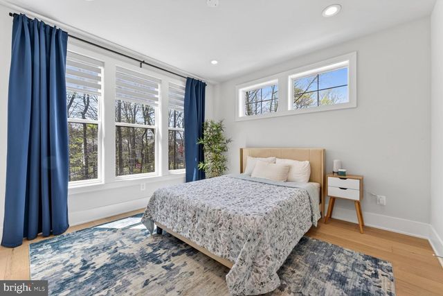 14665 BATTERY RIDGE LN, Centreville, VA 20120