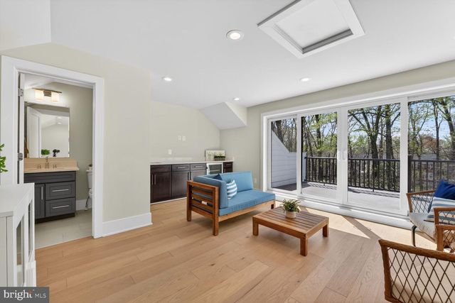 14665 BATTERY RIDGE LN, Centreville, VA 20120
