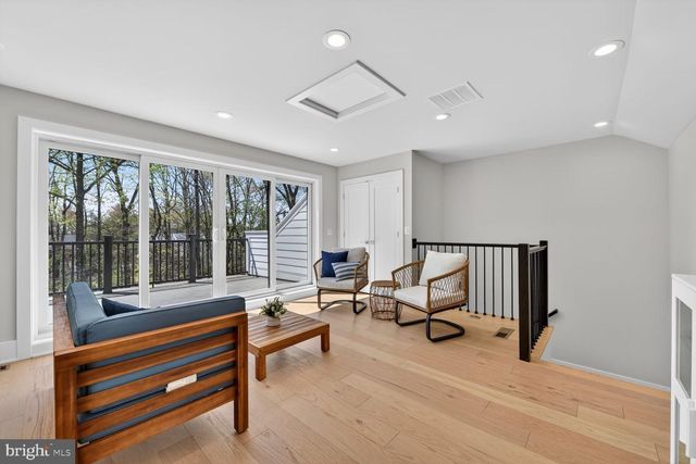 14665 BATTERY RIDGE LN, Centreville, VA 20120