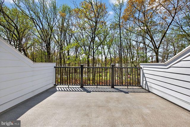 14665 BATTERY RIDGE LN, Centreville, VA 20120