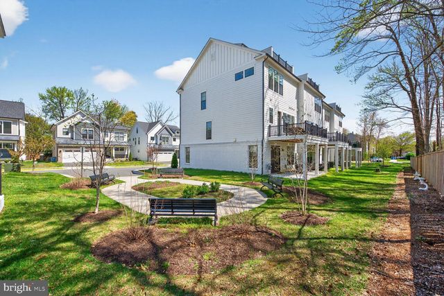 14665 BATTERY RIDGE LN, Centreville, VA 20120