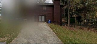 3145 Deerfield Way, Rex, GA 30273