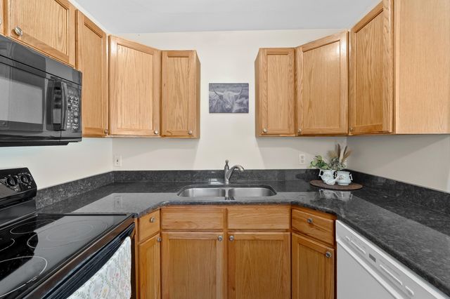 1926 Prosperity Drive, Portage, MI 49002