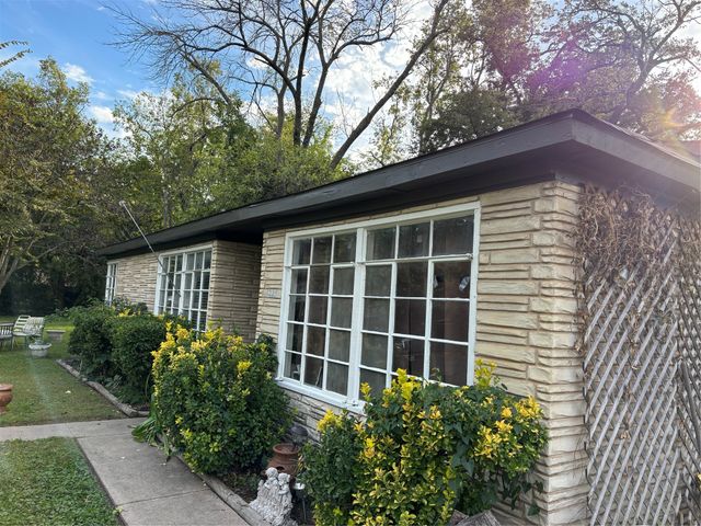 1225 Coit Street, Denton, TX 76201