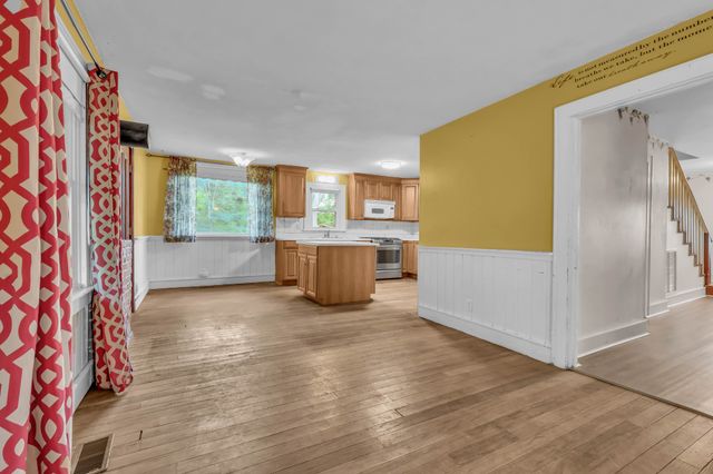 3675 Sango Rd, Clarksville, TN 37043