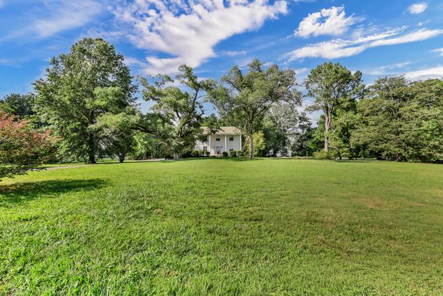 3675 Sango Rd, Clarksville, TN 37043