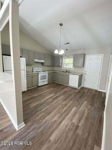 131 Corey Circle, Jacksonville, NC 28546