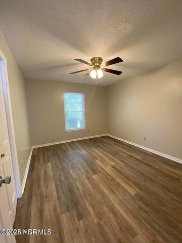 131 Corey Circle, Jacksonville, NC 28546