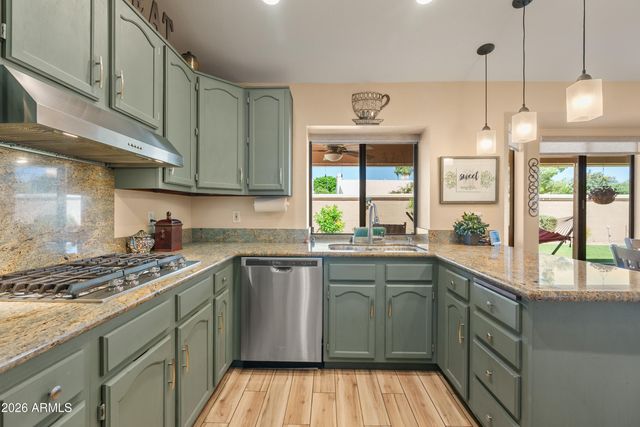 1317 N PEBBLE BEACH Drive, Gilbert, AZ 85234