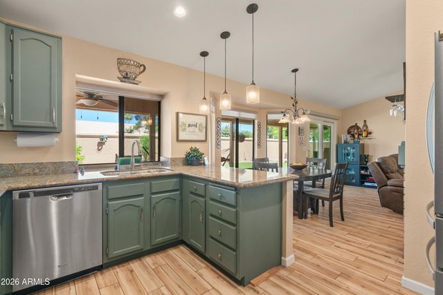 1317 N PEBBLE BEACH Drive, Gilbert, AZ 85234