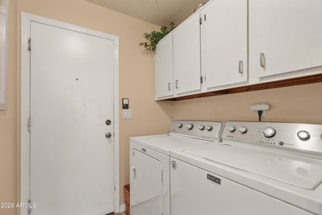 1317 N PEBBLE BEACH Drive, Gilbert, AZ 85234