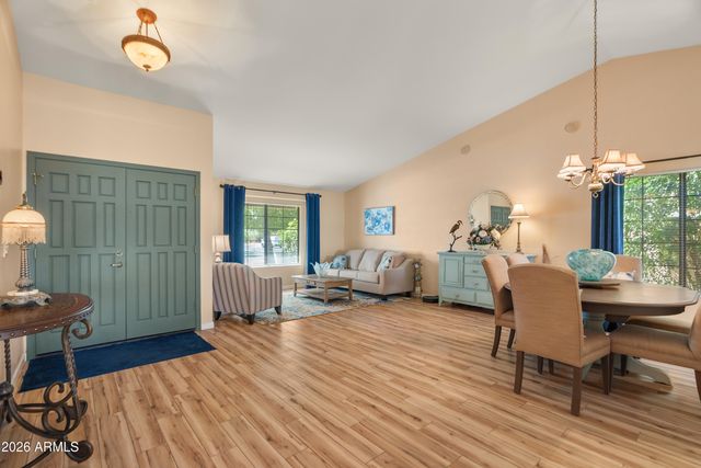 1317 N PEBBLE BEACH Drive, Gilbert, AZ 85234