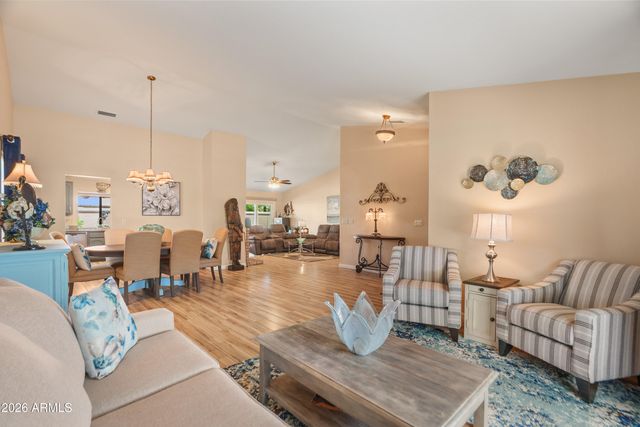 1317 N PEBBLE BEACH Drive, Gilbert, AZ 85234