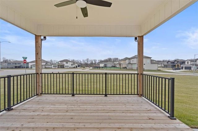 2303 SW Serena Place, Lee's Summit, MO 64082