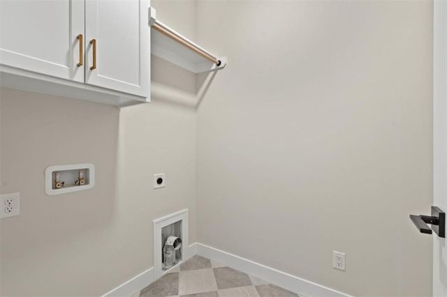 2303 SW Serena Place, Lee's Summit, MO 64082