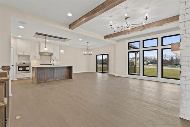 2303 SW Serena Place, Lee's Summit, MO 64082