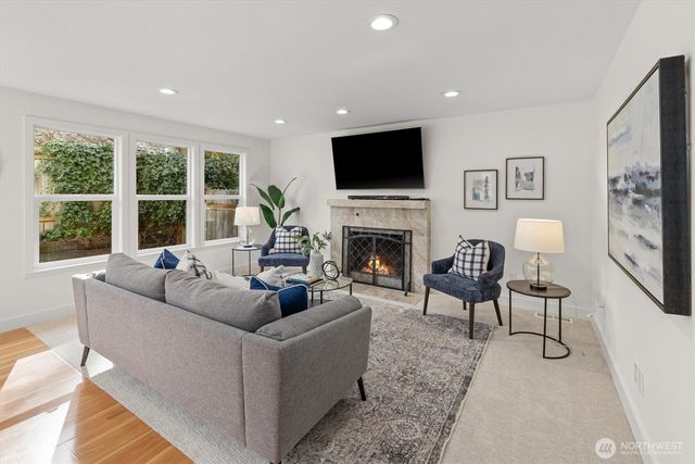 16915 NE 43rd Court, Redmond, WA 98052