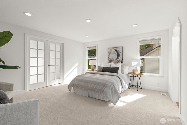 16915 NE 43rd Court, Redmond, WA 98052