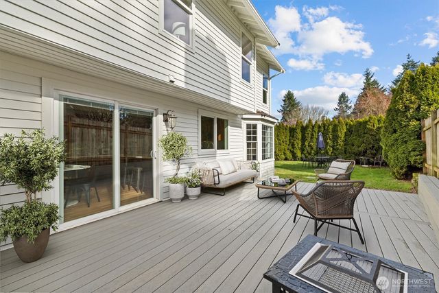 16915 NE 43rd Court, Redmond, WA 98052