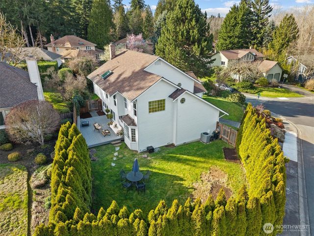 16915 NE 43rd Court, Redmond, WA 98052