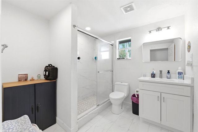 19003 CEDAR LANE, Lutz, FL 33548