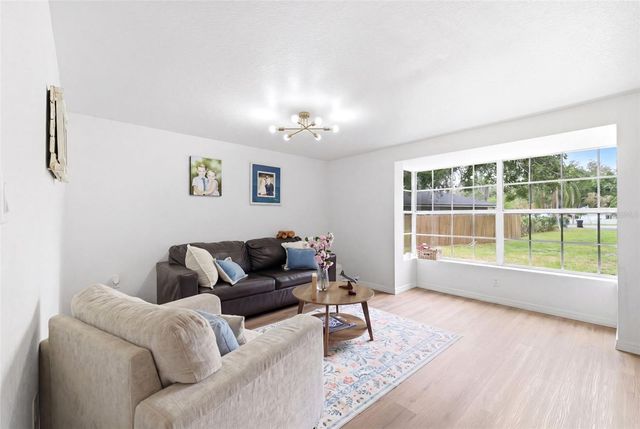 19003 CEDAR LANE, Lutz, FL 33548