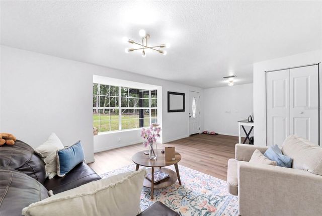 19003 CEDAR LANE, Lutz, FL 33548