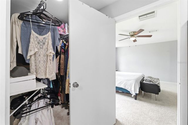 19003 CEDAR LANE, Lutz, FL 33548